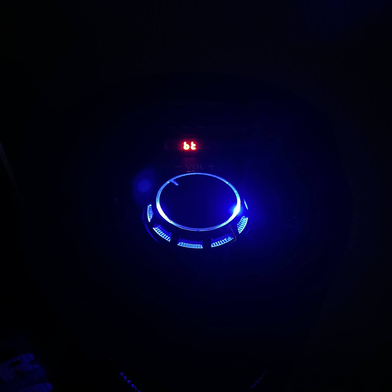 Bluetooth колонка Hyundai H-MC170